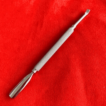 Cuticle Pusher - Professional Instrument by TAMS Surgical